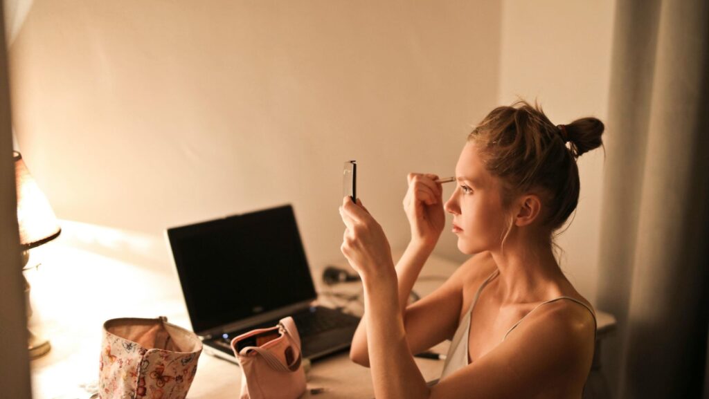 🎨 Este quiz puede revelarte si tienes un talento oculto para el maquillaje
